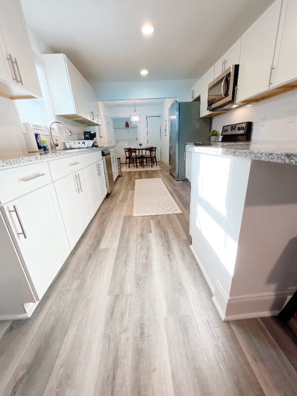 Building Photo - 678 Commercial Ave NW