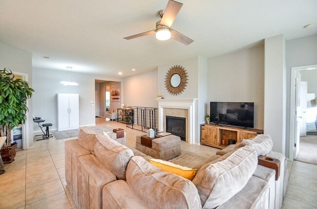 Building Photo - 9422 Herons Grove Ln