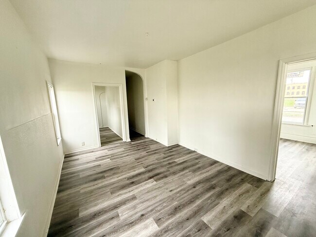 Building Photo - 2300 56th St