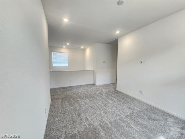 Building Photo - 1553 Crowned Eagle St