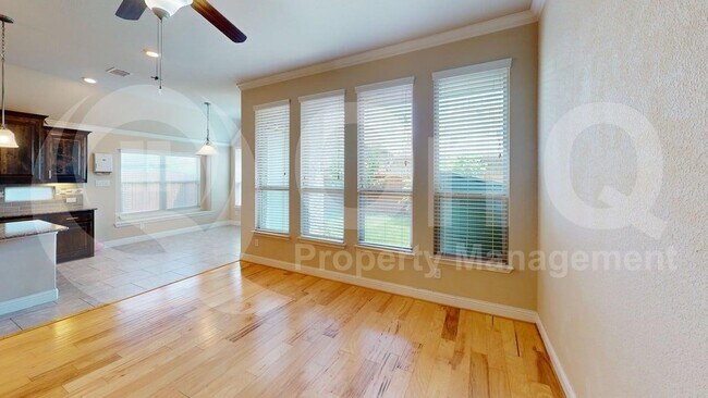 Building Photo - 4112 Overton Dr