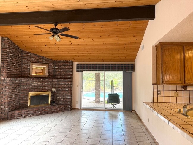 Building Photo - 5523 Freeman Cir
