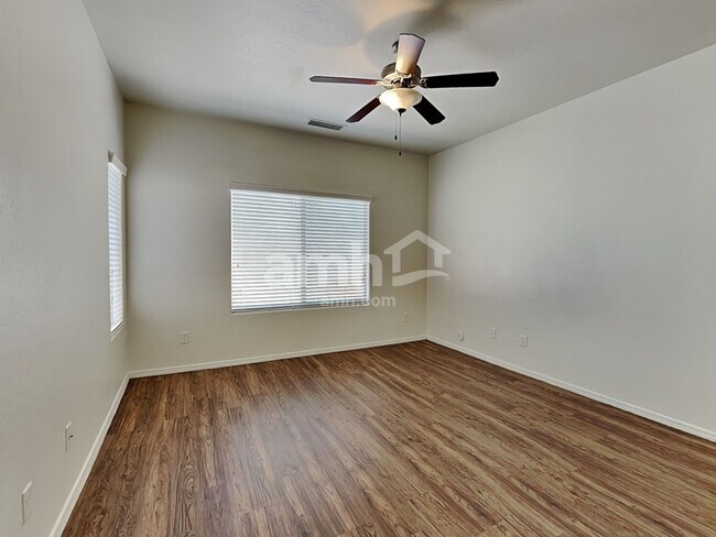 Building Photo - 16523 N 168th Ave