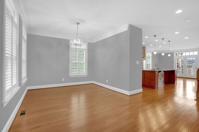 Building Photo - 8638 Westford Rd