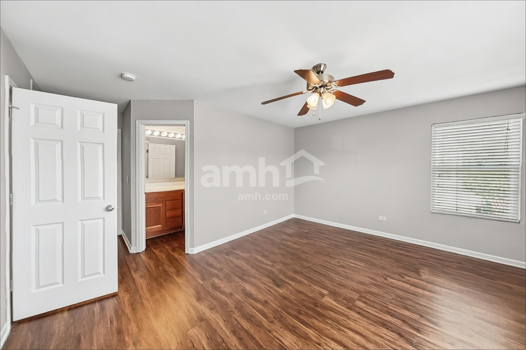 Building Photo - 15356 Kenmare Cir