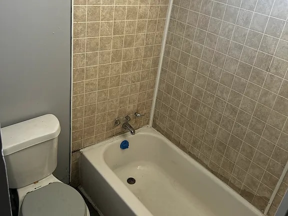 Building Photo - 2621 Davison Rd