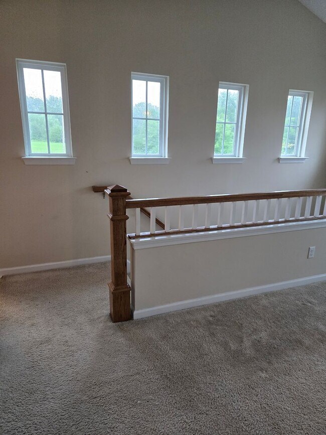 Building Photo - Wow! Incredible Luxury Townhome in William...