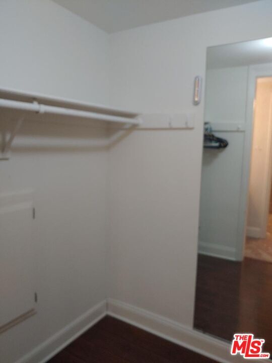 Building Photo - 23918 De Ville Way