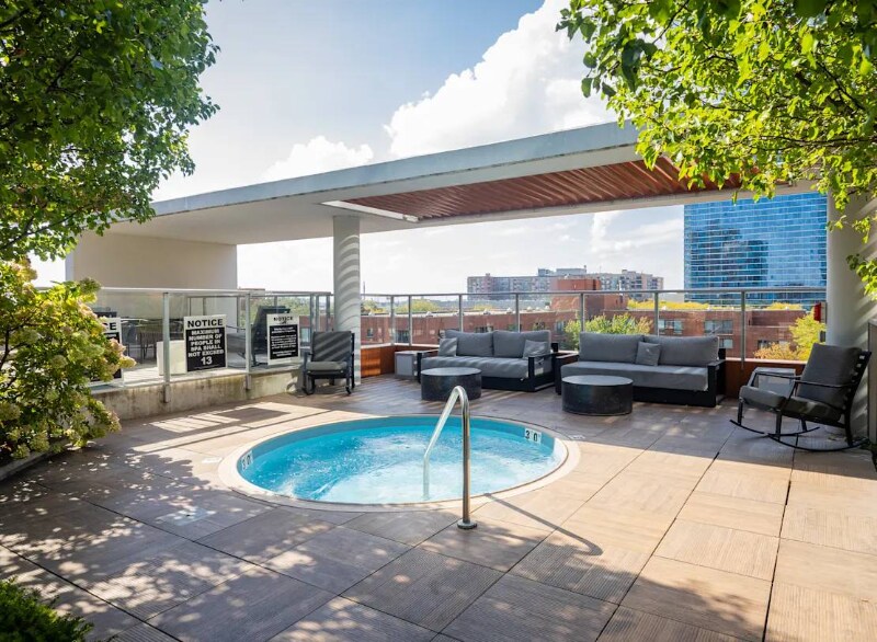 Building Photo - 1035 S State St