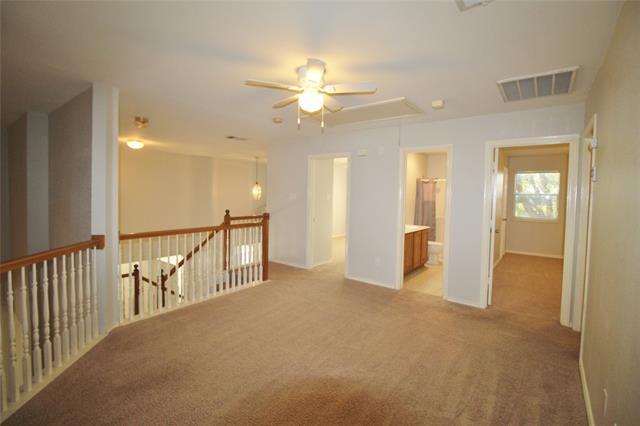 Building Photo - 204 Devonshire Ct