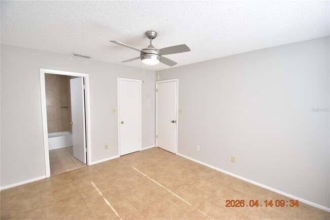 Building Photo - 8605 Mallard Reserve Dr