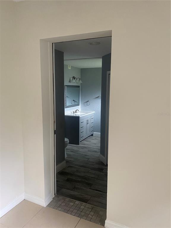 Building Photo - 1608 Long Ln