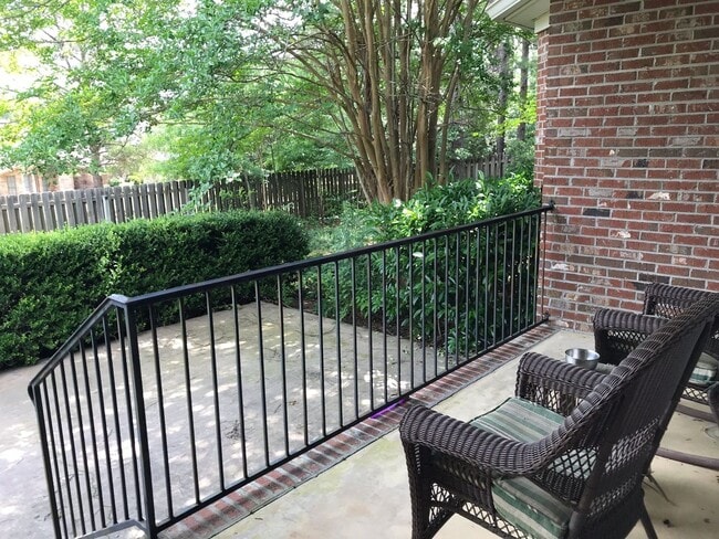 Building Photo - Mill Creek Subdivision