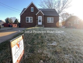 Building Photo - 3307 2nd Ave