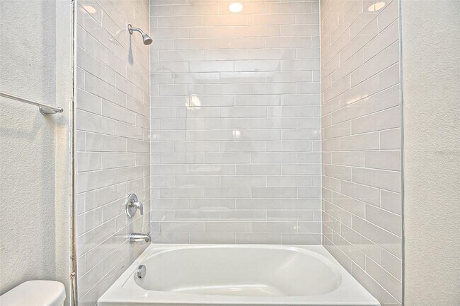 Building Photo - 6427 Cyrils Dr