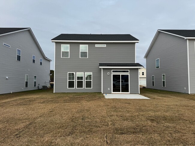 Building Photo - Brand New 4 bed home!! Ready for move in!!