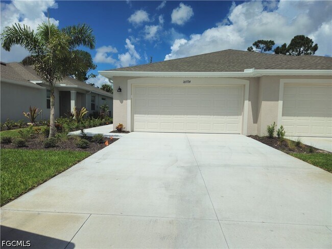Building Photo - 18774 Copperhead Dr