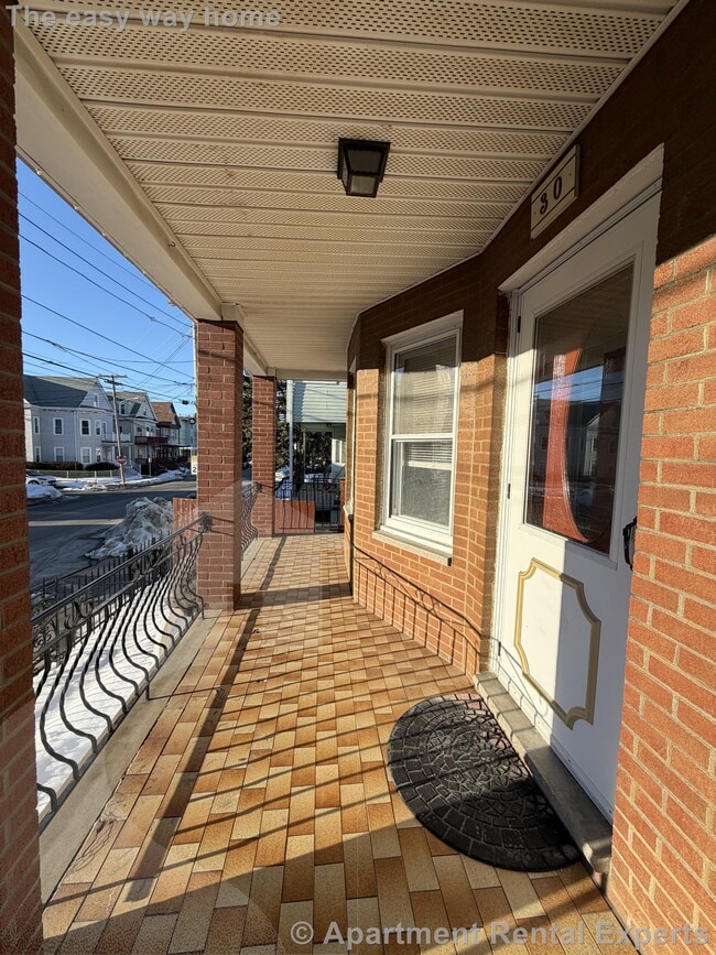 Building Photo - 30 Medford St