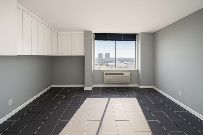 Building Photo - 7510 Hornwood Dr