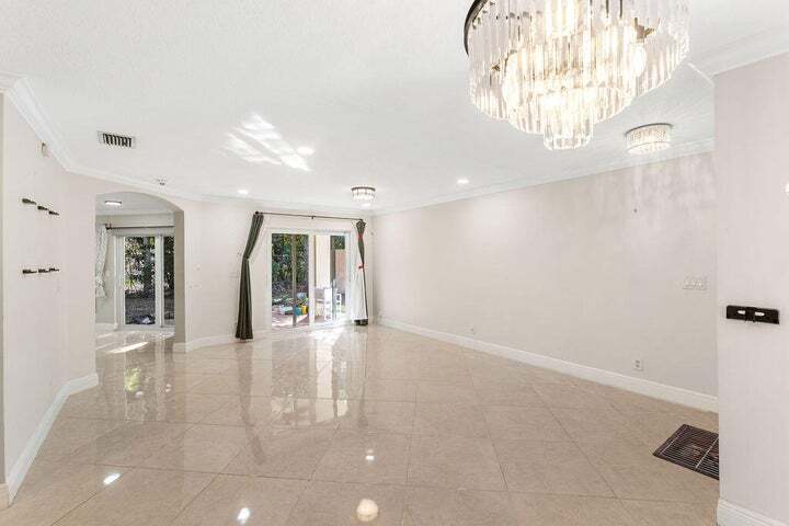 Building Photo - 6384 Adriatic Way