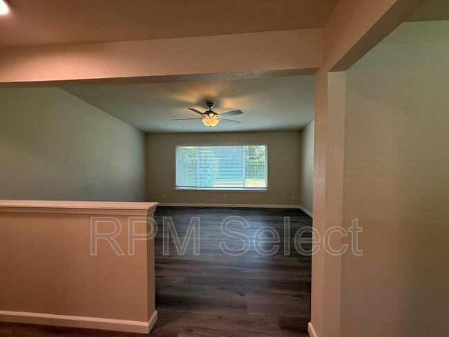 Building Photo - 1238 Woodfield Ave