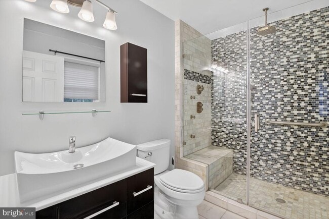 Building Photo - 1605 Mary Ellen Ct