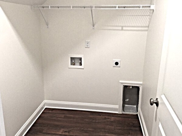 Building Photo - 34 Tristan Ct