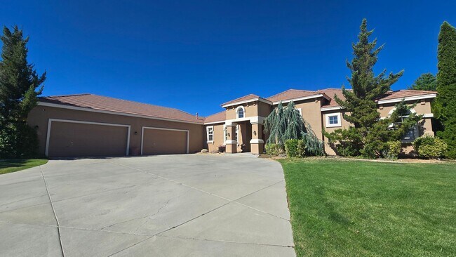 Building Photo - 5265 N Elk River Rd