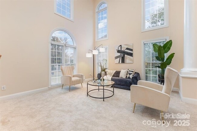 Building Photo - 3439 12 Oaks Pl