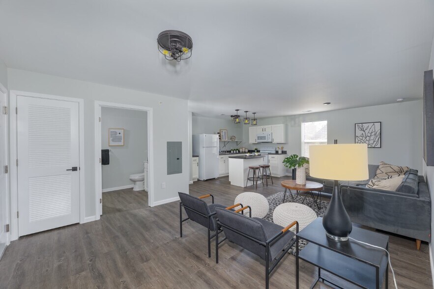 Chester Heights Apartments 1817 Chester Blvd Richmond IN 47374