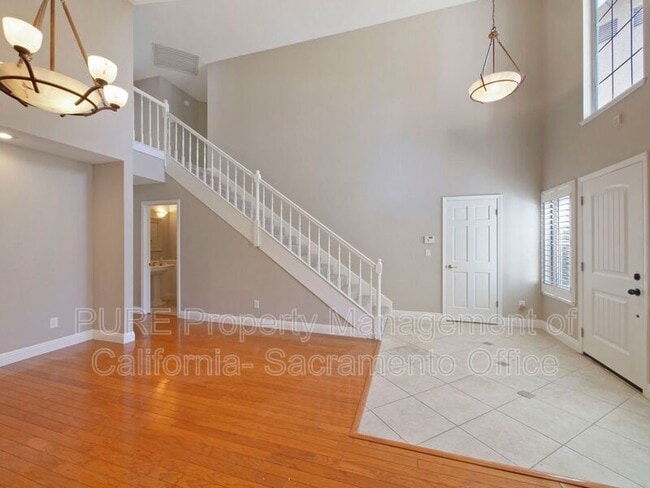 Building Photo - 8777 Cooperston Way