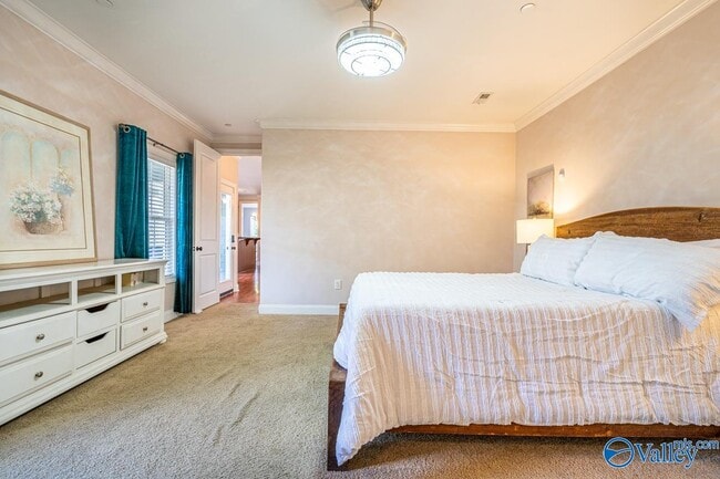 Building Photo - 111 Golden Rod Ln