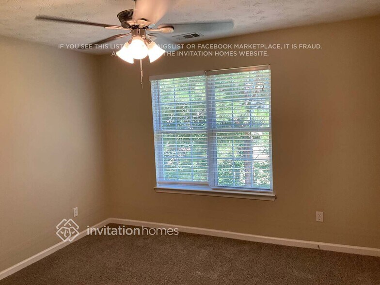 Building Photo - 4237 Wood Cove Dr
