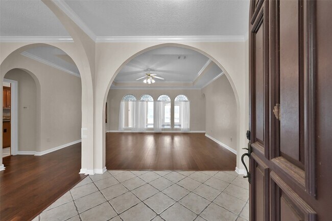 Building Photo - 1803 Quiet Country Ct