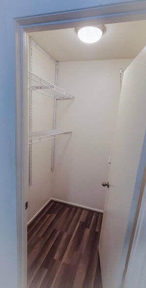 Building Photo - 74563 Sagebrush Dr