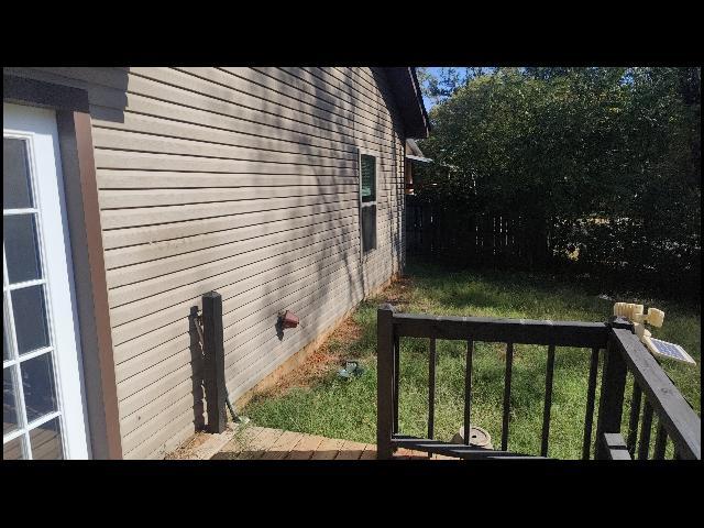 Building Photo - 1350 N Parker St