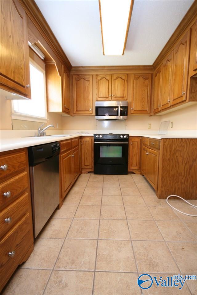 Building Photo - 128 Michli Rd