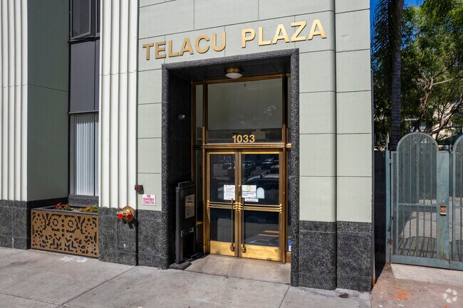 1033 S Hope St - Telacu Plaza