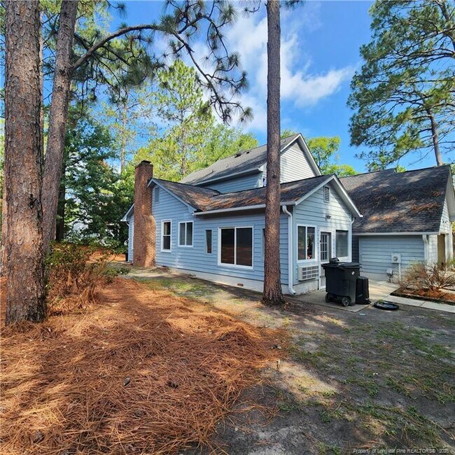 Building Photo - 6871 S Staff Rd