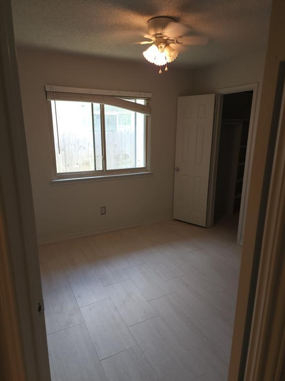 Building Photo - 15030 Wells Port Dr