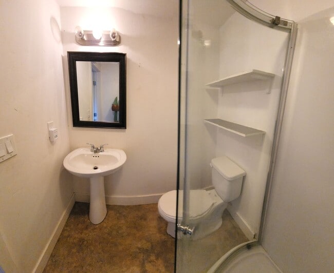 Building Photo - Jeffrey and Foothill Properties