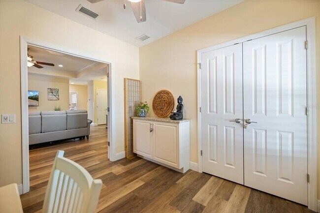Building Photo - 2339 Datura St