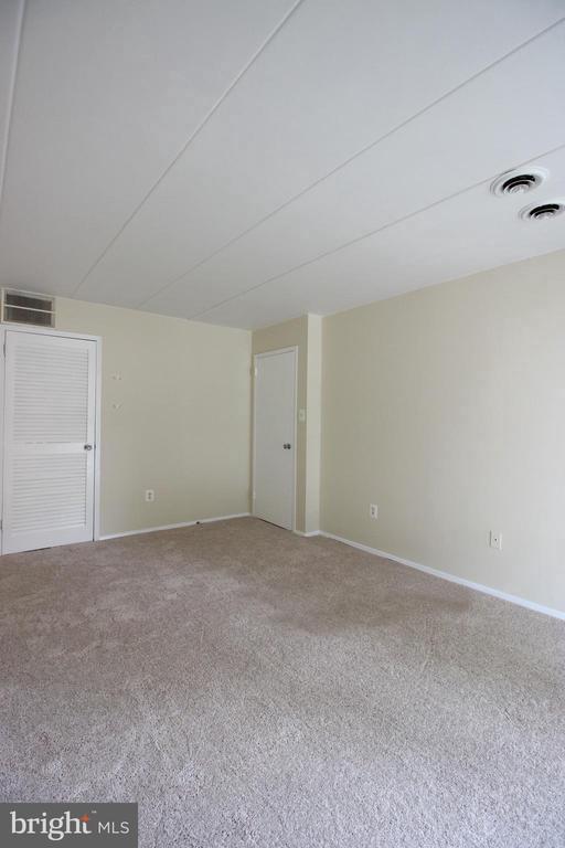 Building Photo - 2624 Wagon Dr