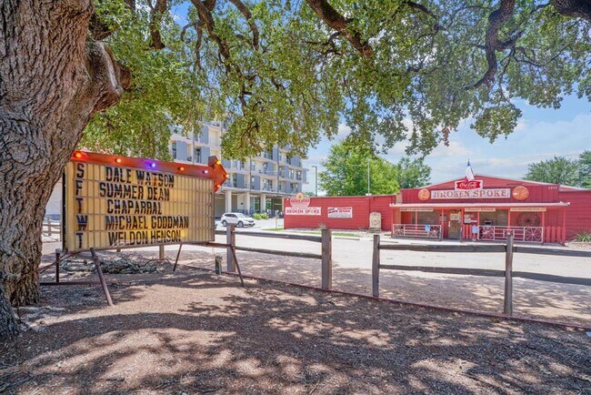 Building Photo - 1600 Barton Springs Rd