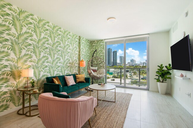 Building Photo - 3900 Biscayne Blvd