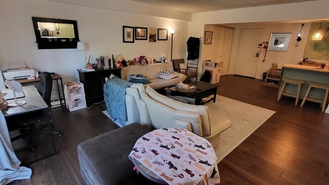 Building Photo - 135 Pleasant St