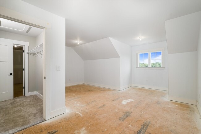 Building Photo - 26 Kiley Ln