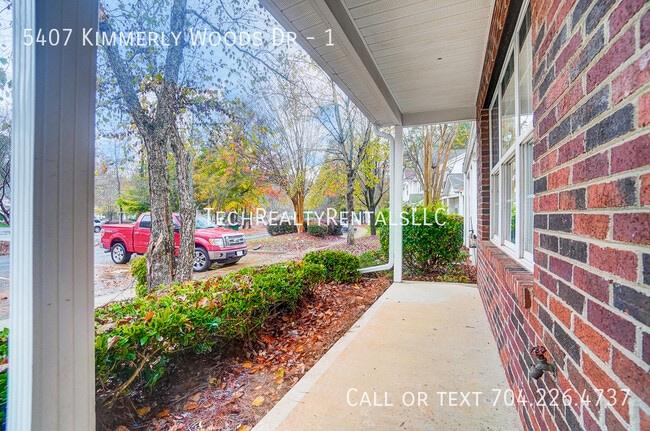 Building Photo - 5407 Kimmerly Woods Dr