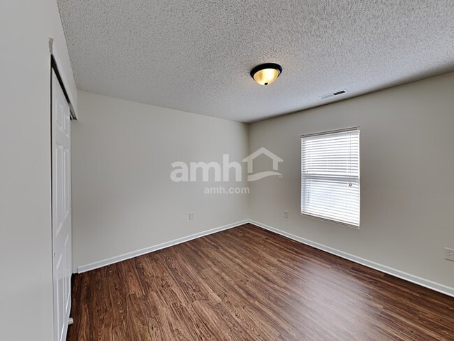 Building Photo - 441 Tribune Dr