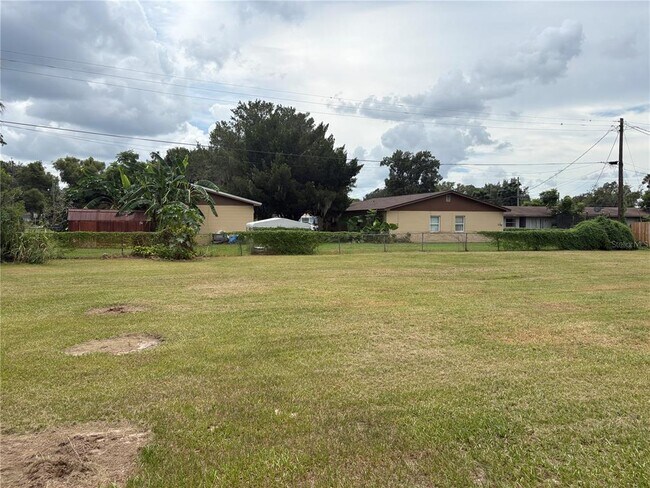 Building Photo - 424 Marimar St